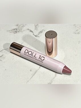5/$35 NWOB Doll 10 Self Love Pink Crayon Lipstick